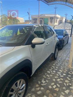 تۆیۆتا یاریس کرۆس